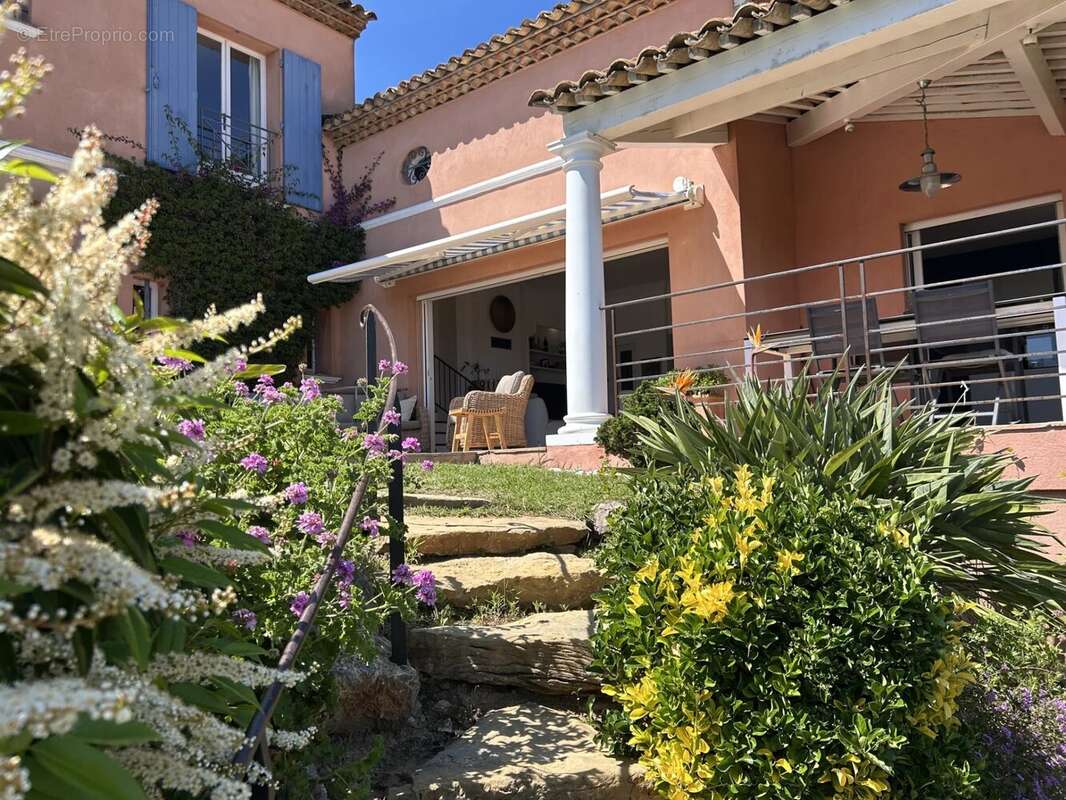 Maison à CAVALAIRE-SUR-MER