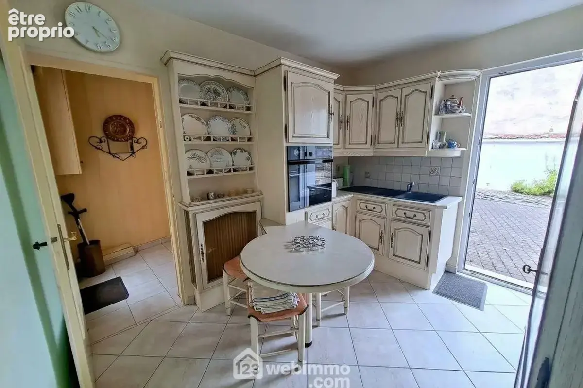 Maison 4 pièces 79 m² à vendre à Chalonnes-Sur-Loire (49290) - photo 4
