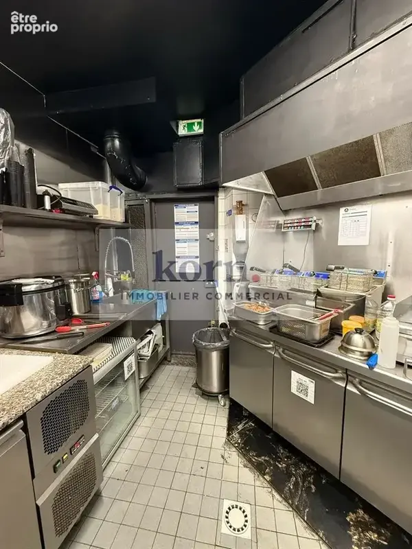 Boutique d'angle à vendre au coeur du 18ème arrondissement - photo 8