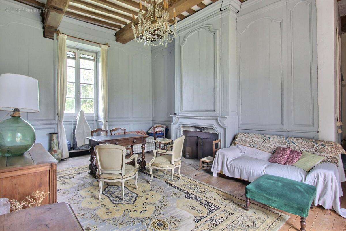 Manoir XV et XVIII siècle à restaurer - photo 4