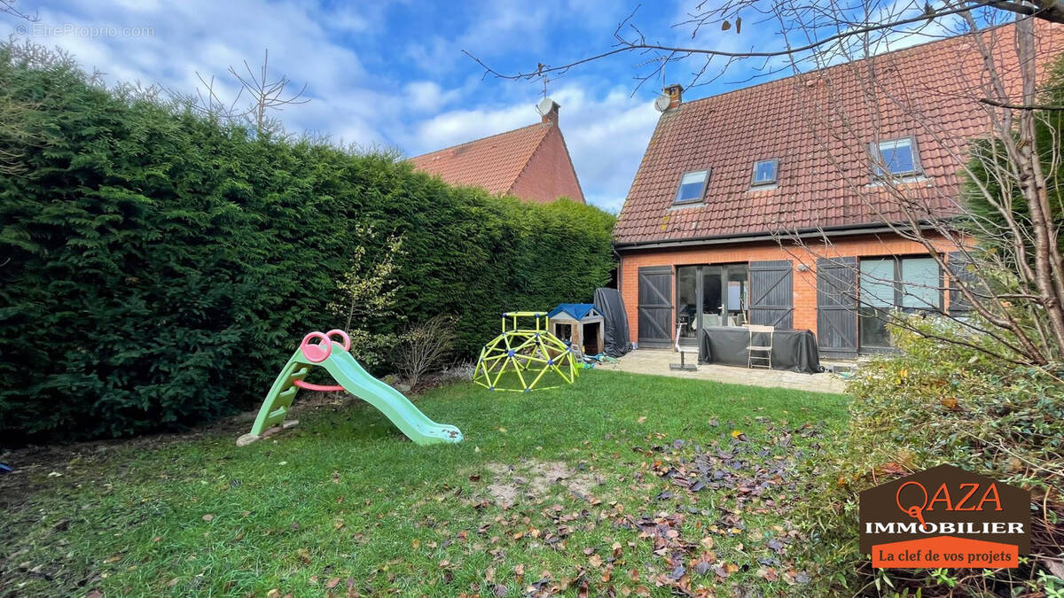 Maison à CAMPHIN-EN-PEVELE