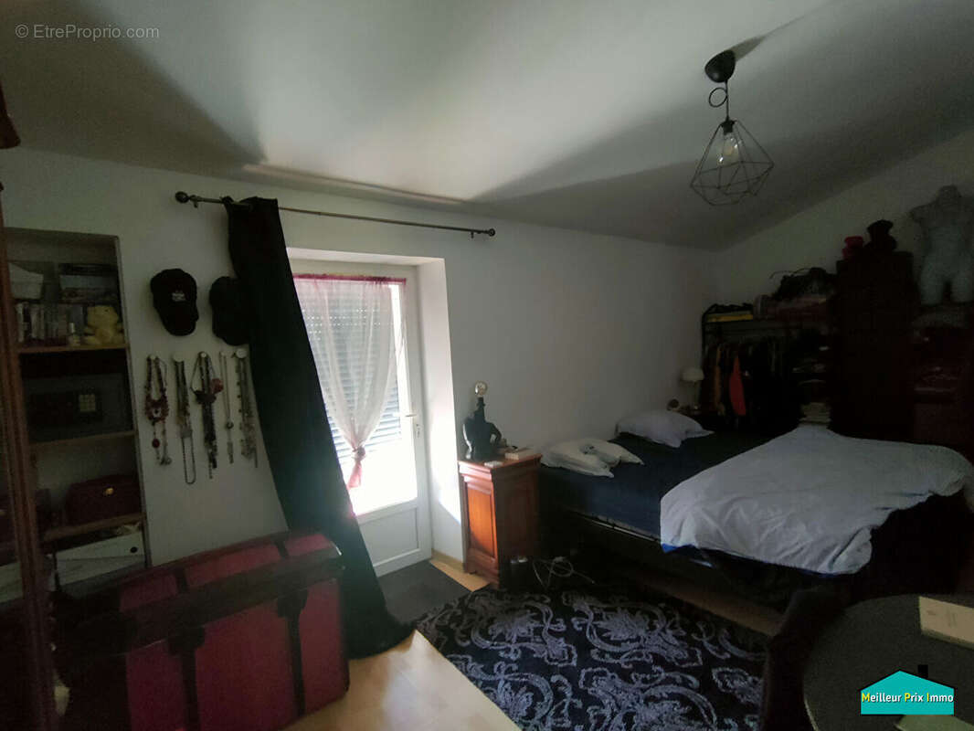 Maison à BOIS-DE-CENE