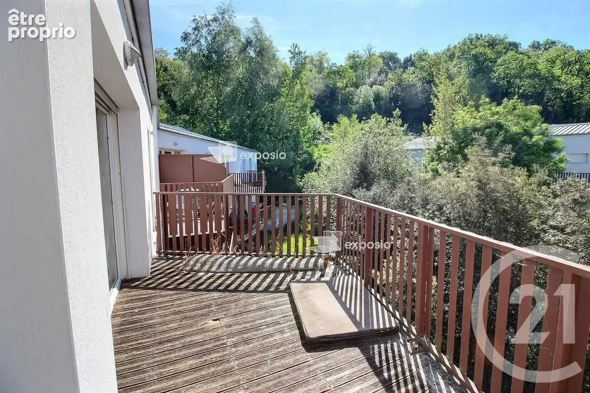 Appartement 2 pièces 40 m² à vendre à Cenon (33150) - photo 2