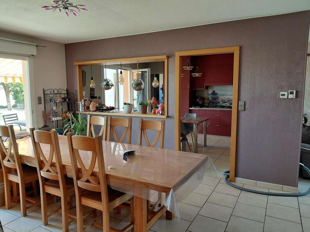 Maison 166 m² à Charlieu  - photo 6