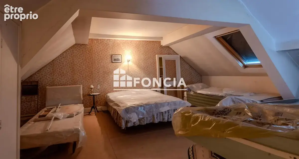 Maison de ville au cœur de Tuffé Val de la Chéronne – Charme, espace et authenticité ! - photo 5