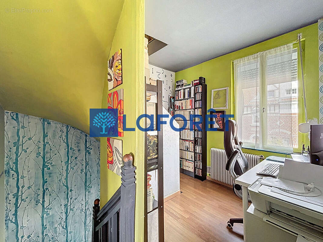 Maison à SAINT-AMAND-LES-EAUX