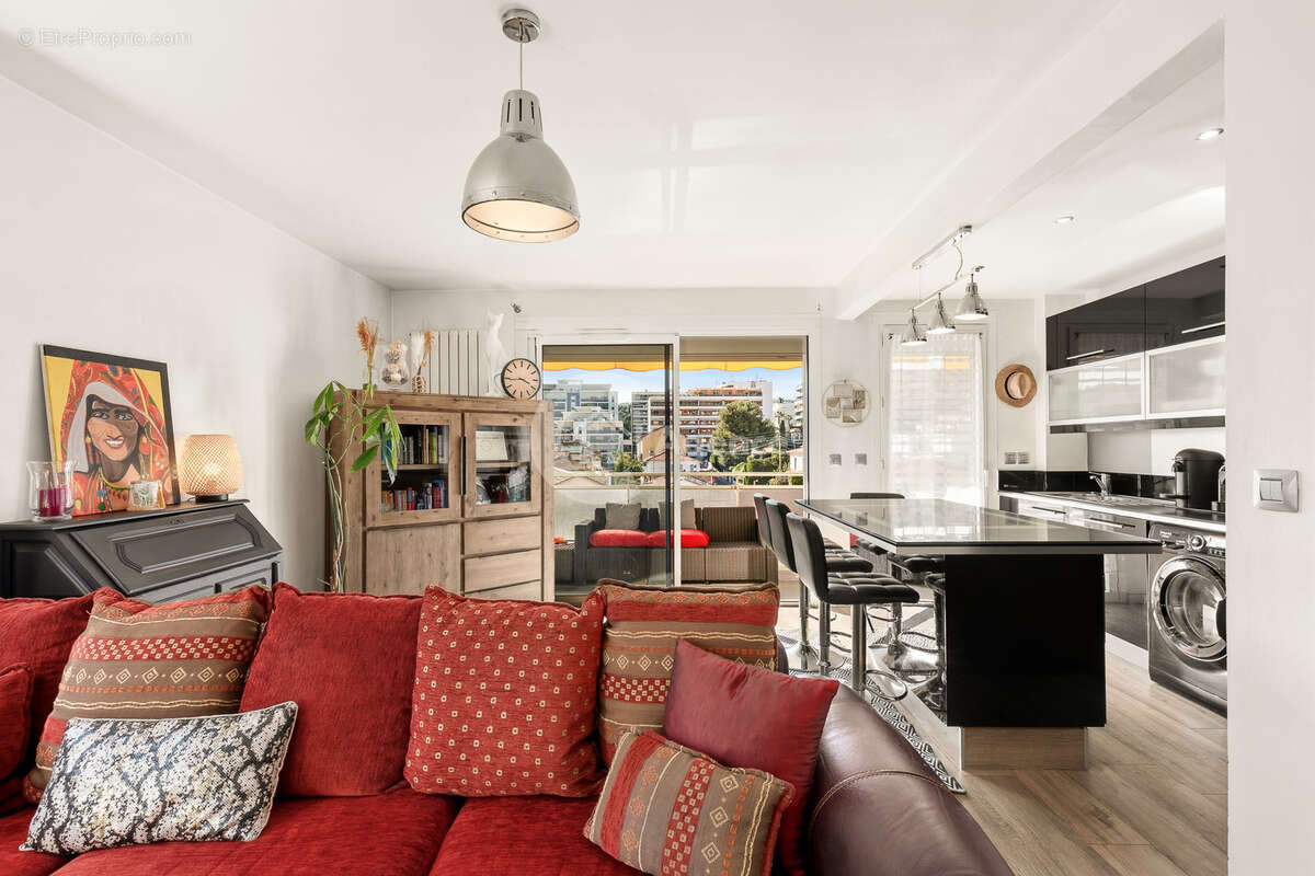 Appartement à LE CANNET
