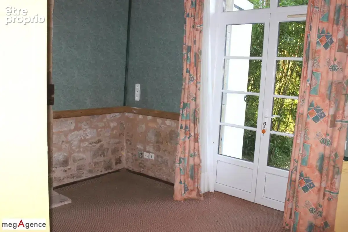 Propriété en pierre avec piscine, Ideale Maison d'hôtes et Résidence d'Artistes - photo 12