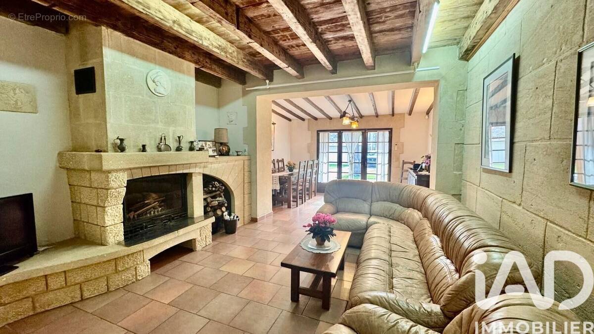 Photo 1 - Maison à ARLES