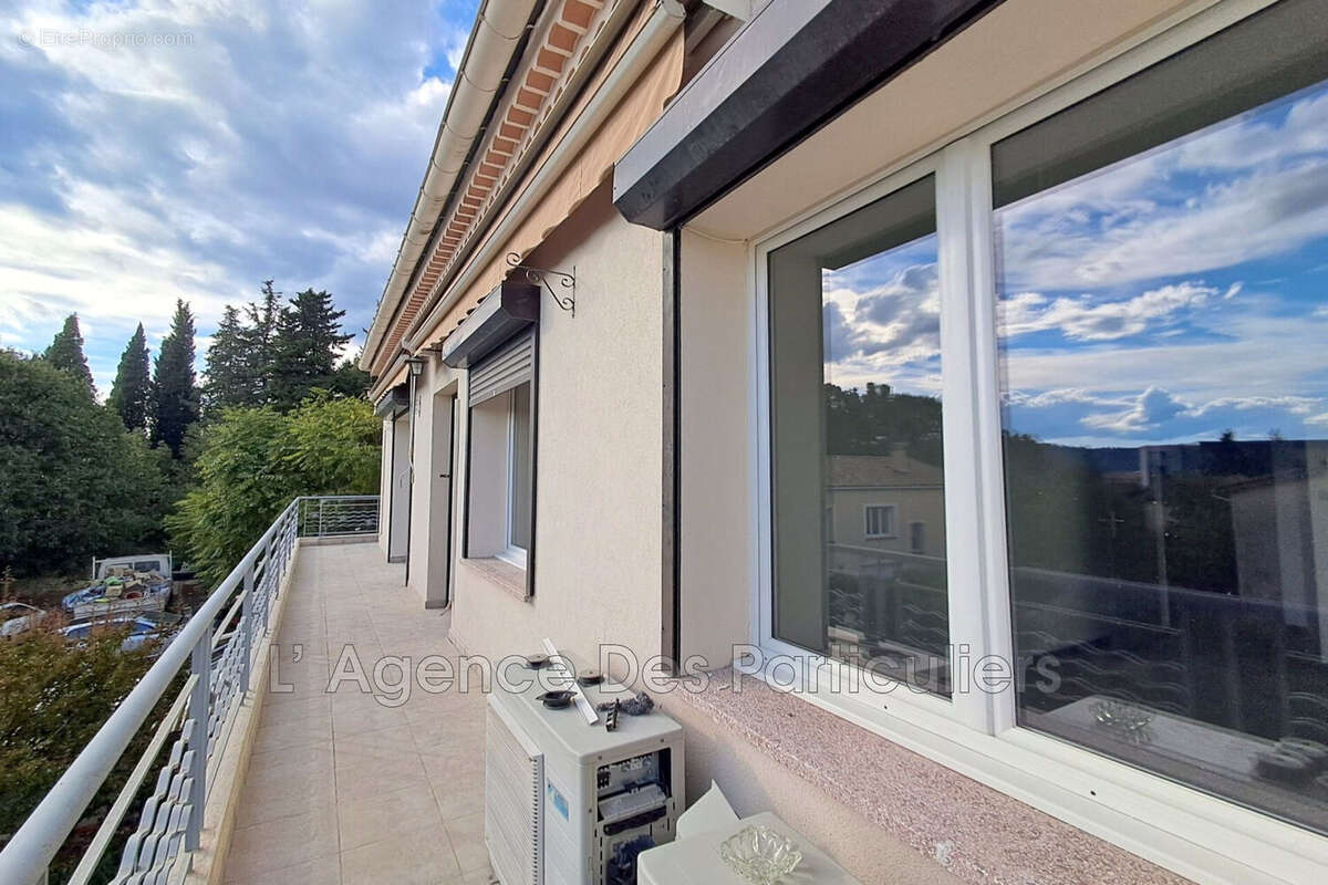 Appartement à DRAGUIGNAN