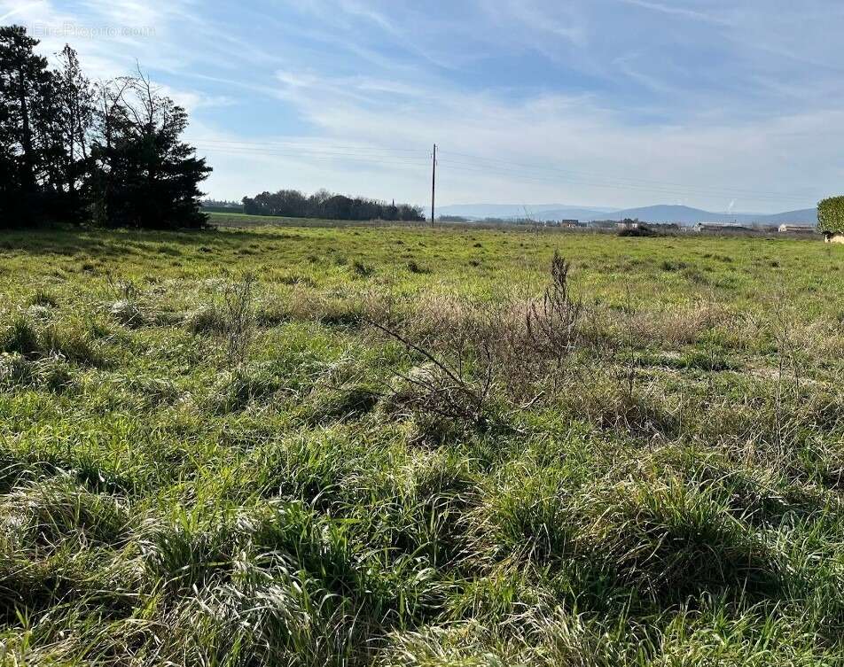 Terrain à CLEON-D'ANDRAN