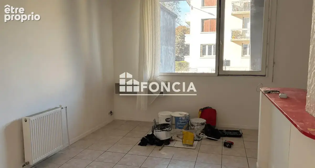 Grenoble "le tourville" a vendre appartement t2 43 m² - photo 2