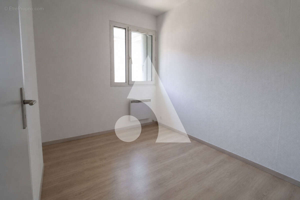 Appartement à MARSEILLE-6E