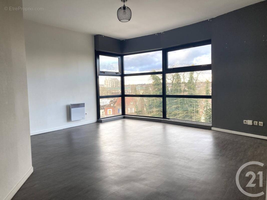 Photo 1 - Appartement à BEAUVAIS