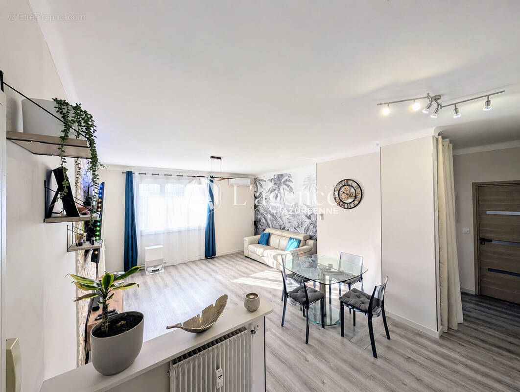 Appartement à CAGNES-SUR-MER