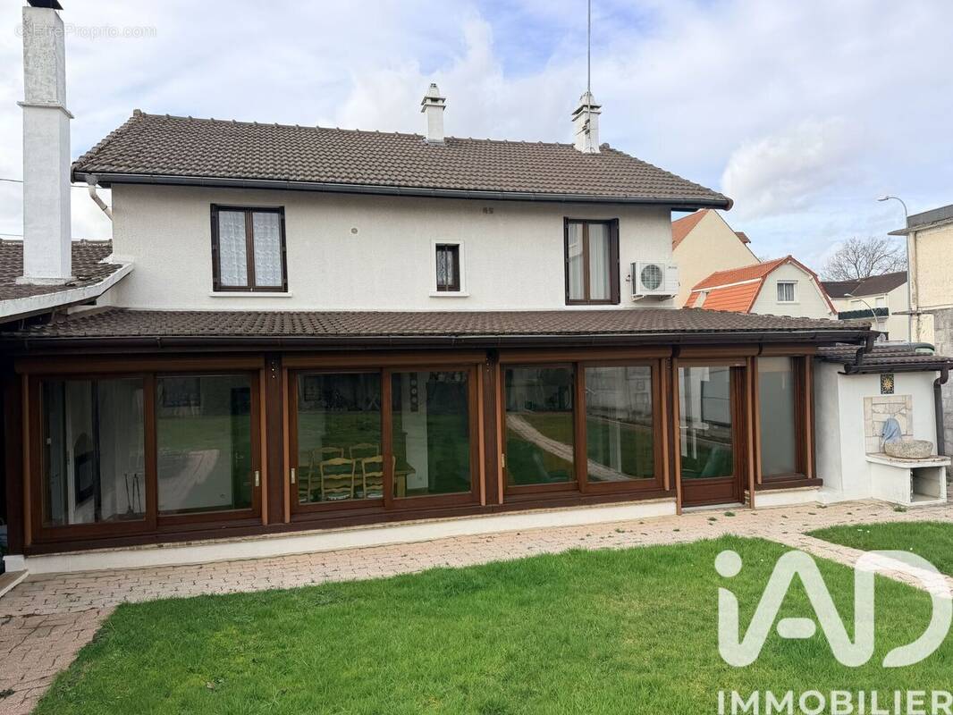 Photo 1 - Maison à QUINCY-SOUS-SENART