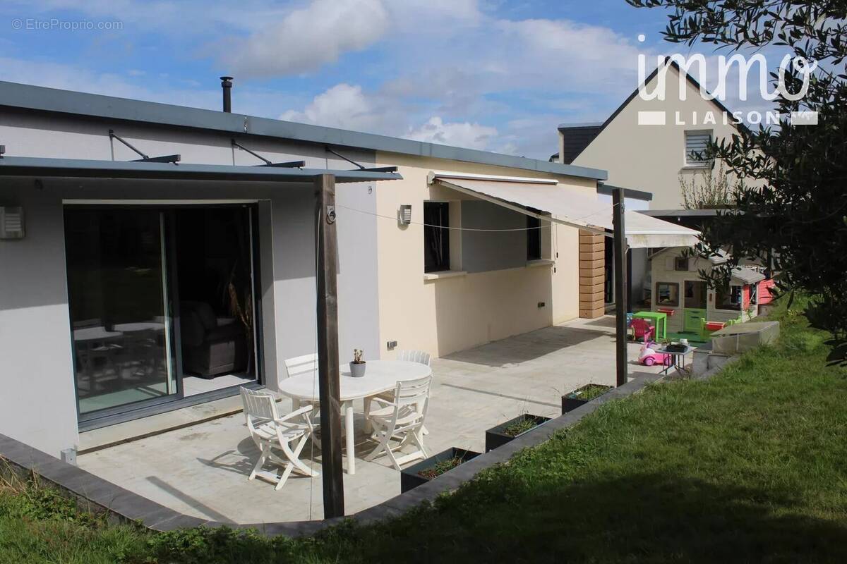 Maison à GRANDCHAMPS-DES-FONTAINES