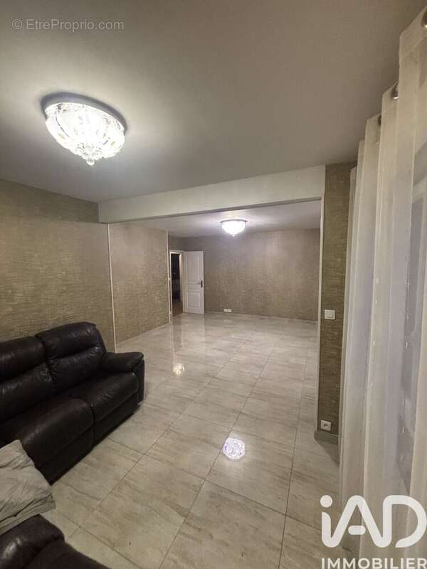 Photo 5 - Appartement à TROYES