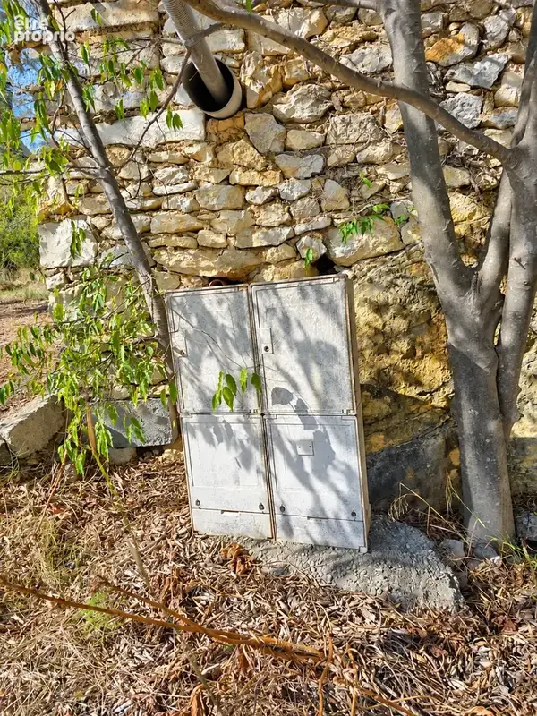 Terrain à bâtir à vendre Villeneuve-lès-Avignon - 1 271 m2 viabilisé - 457,20 m2 de surface de plancher - photo 5