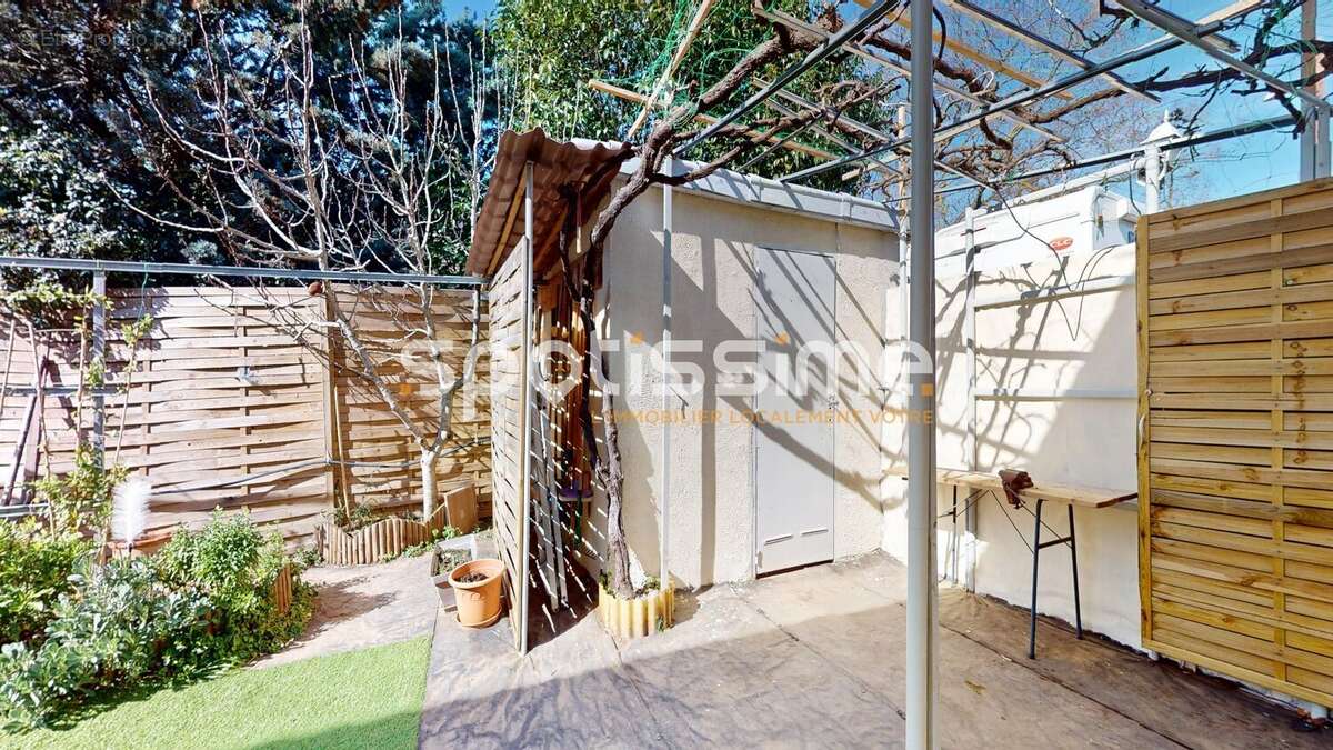 Maison de plain-pied 94 m² avec garage et jardin arboré  Quartier Mairie à Agde - photo 31