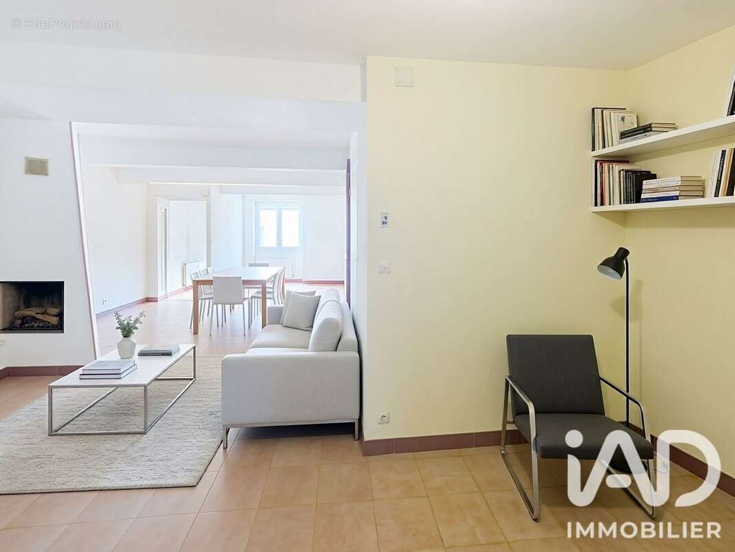 Maison 95 m² à Usclas-Du-Bosc  - photo 3