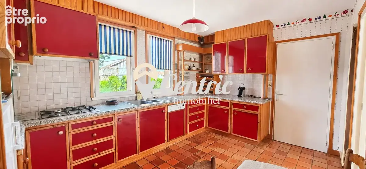 Maison 8 pièces 182 m² à vendre à Bressuire (79300) - photo 8