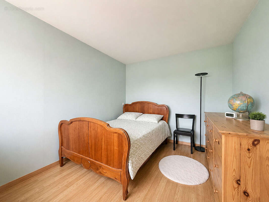 Appartement à SARTROUVILLE
