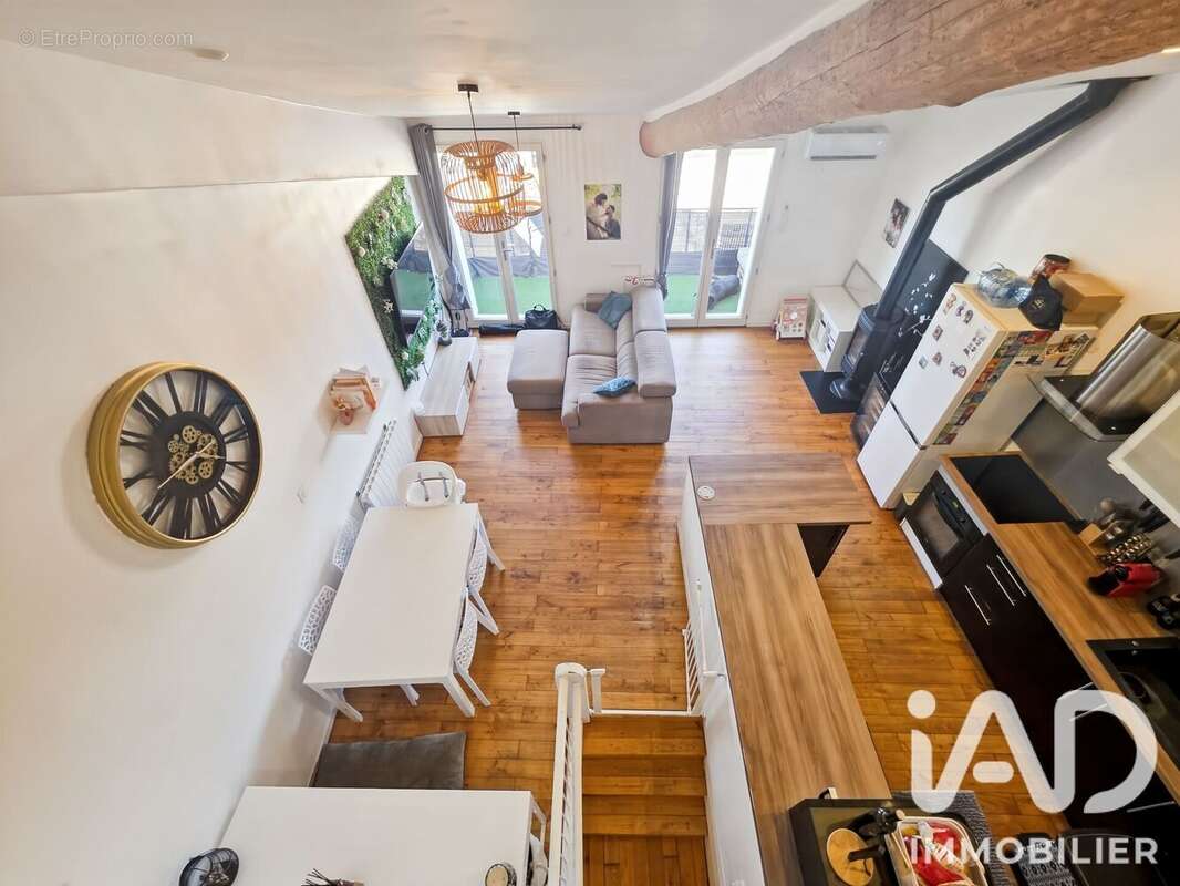 Maison 93 m² à Montblanc  - photo 6