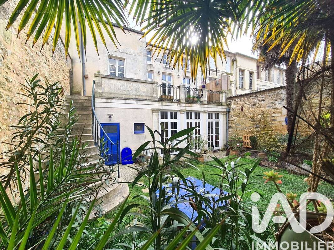 Photo 1 - Maison à ROCHEFORT