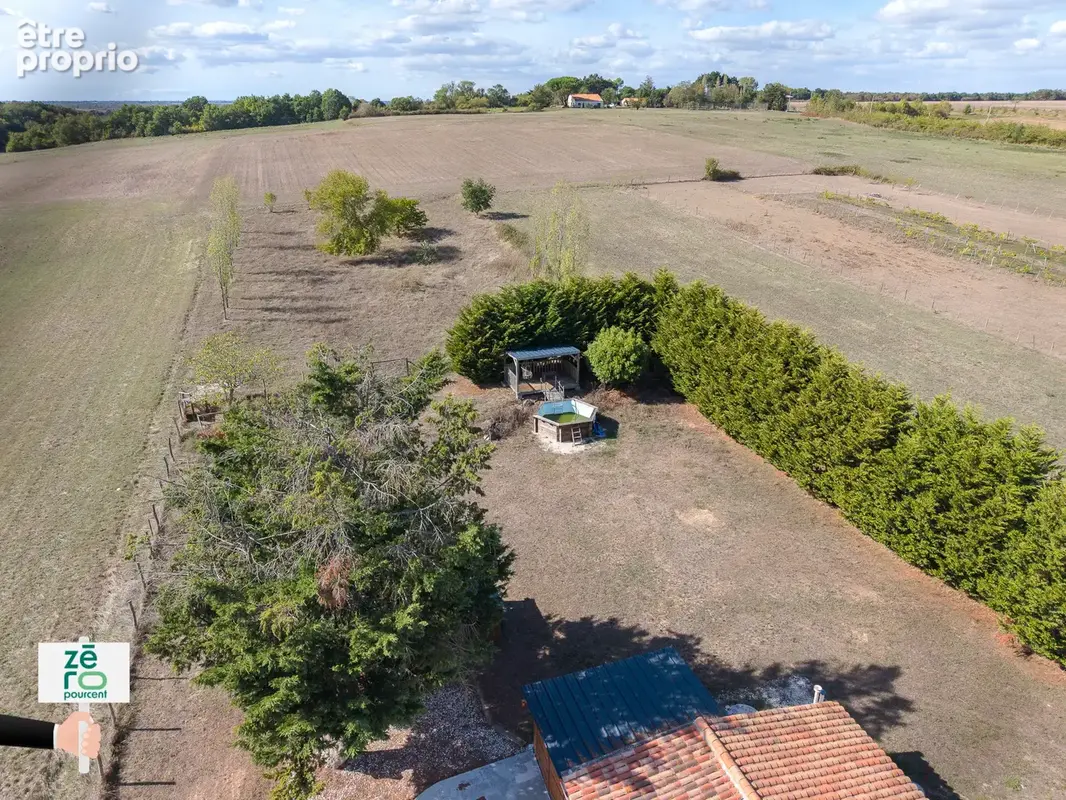 Maison au cœur de la nature à Saint-Denis-du-Payré   2 chambres et terrain de 4 730 m2 - photo 18