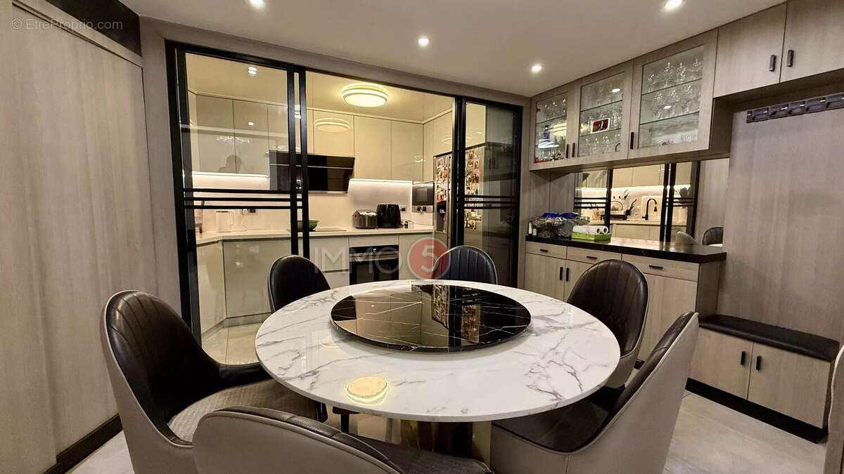 Appartement à LE RAINCY