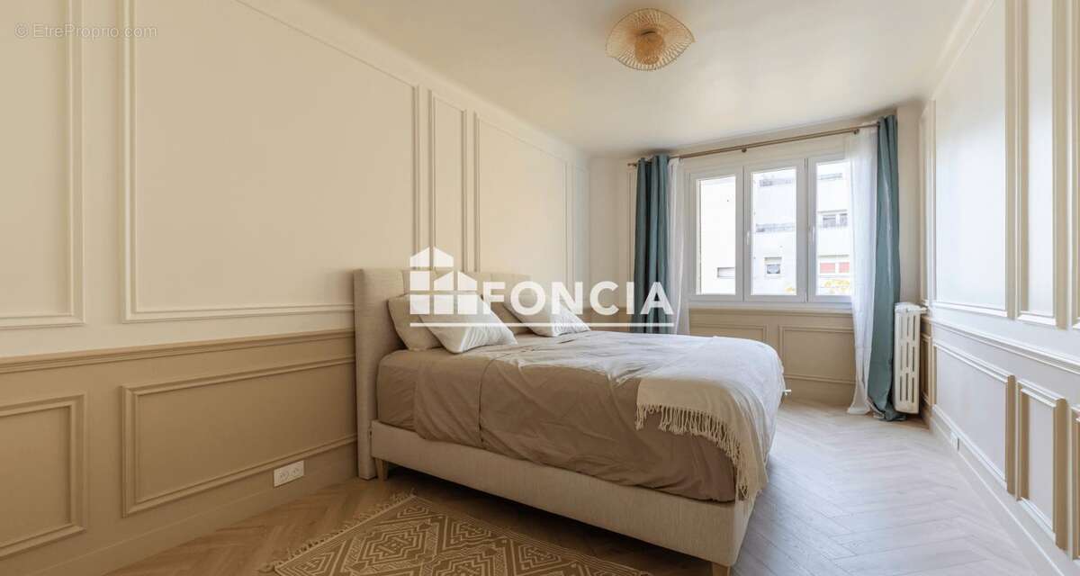 Appartement à PARIS-19E