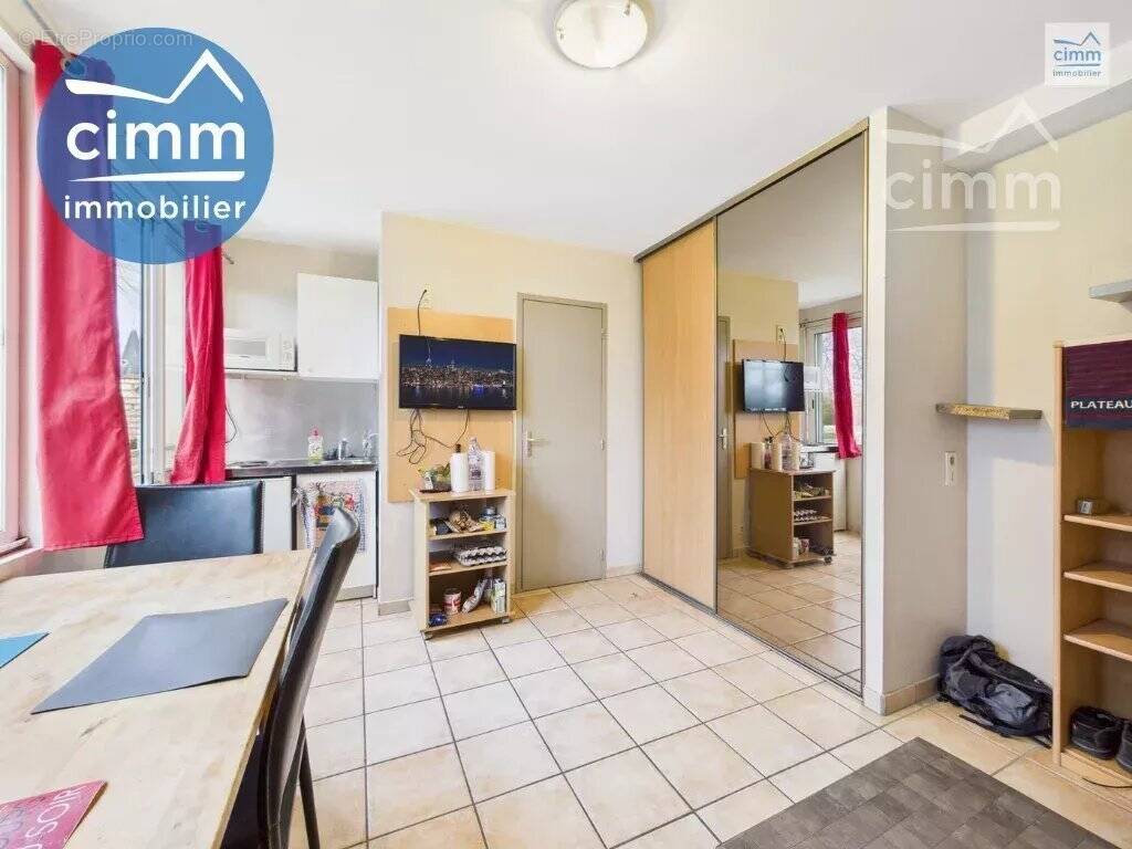 Appartement à LE RHEU