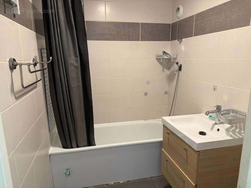Appartement 4 pièces de 83m² à MONTREUIL (93) - photo 6