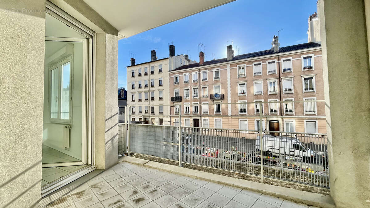 Appartement à VILLEURBANNE