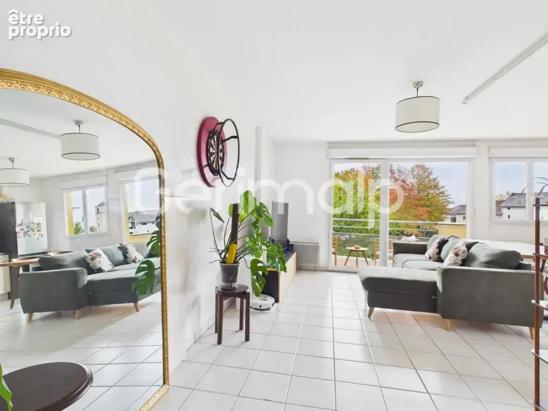 Vente - Appartement - 3 pièces + cuisine - 61 m² - 338 000 € - - photo 6