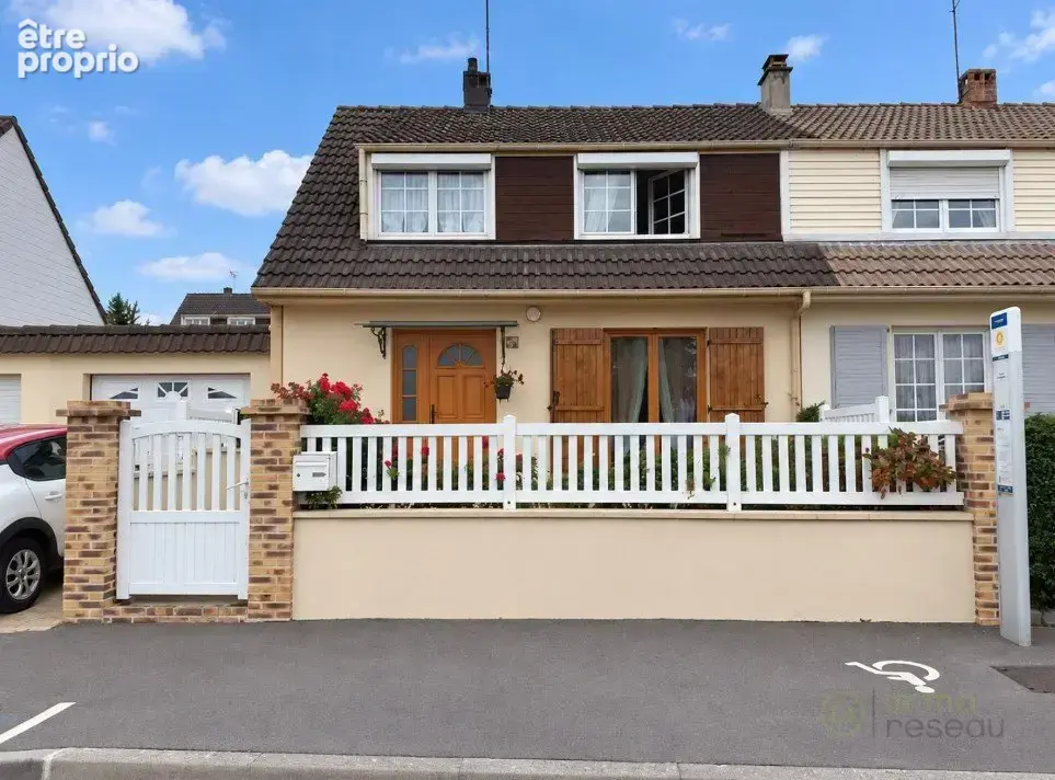 Maison à BEAUVAIS