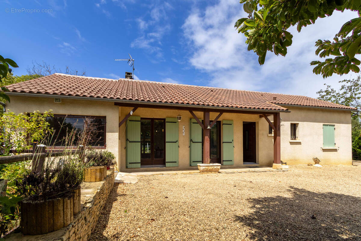 Maison à SAINT-VINCENT-DE-COSSE