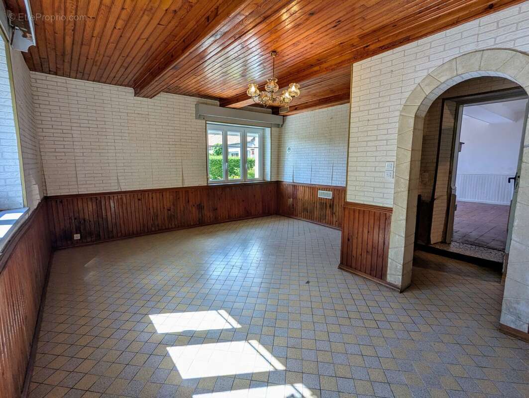 salle à manger - Maison à ISIGNY-SUR-MER