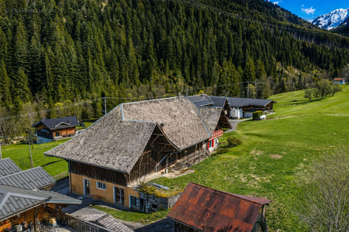 Maison à SEYTROUX