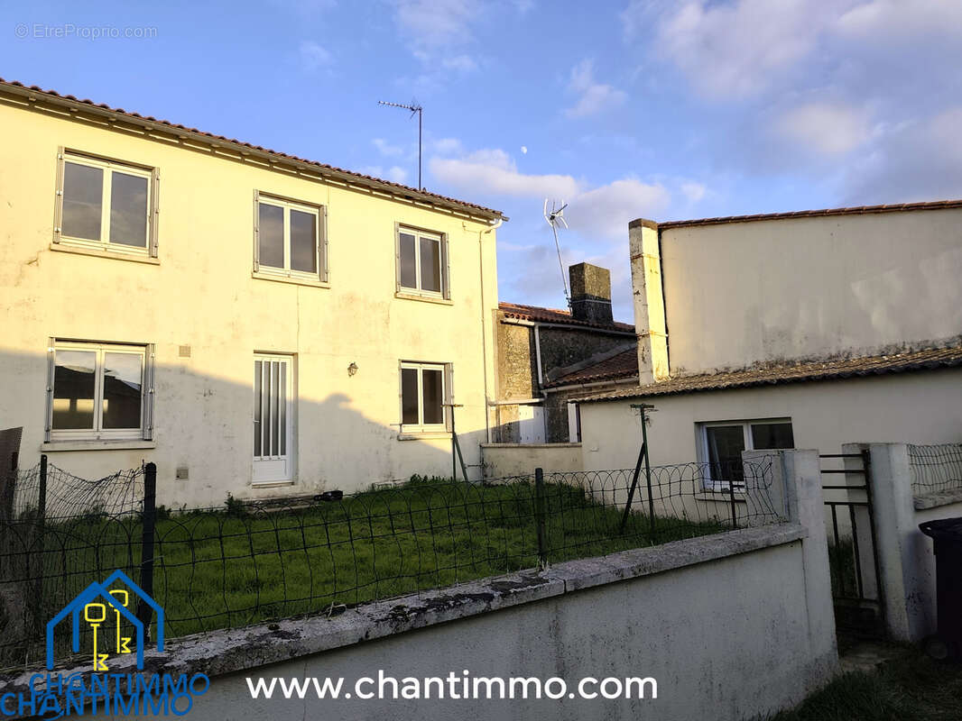 Maison à CHANTONNAY