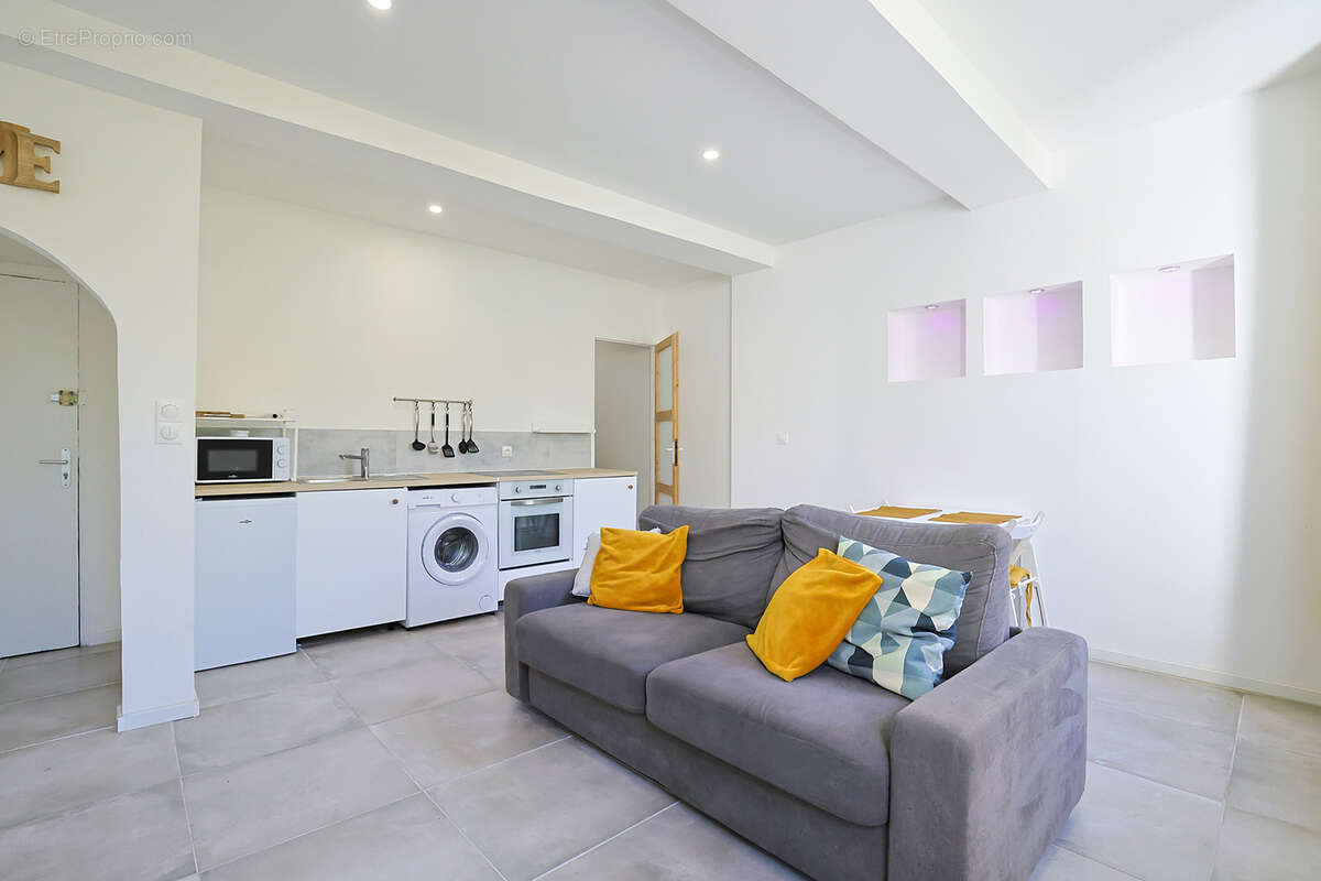 Appartement à LA VALETTE-DU-VAR