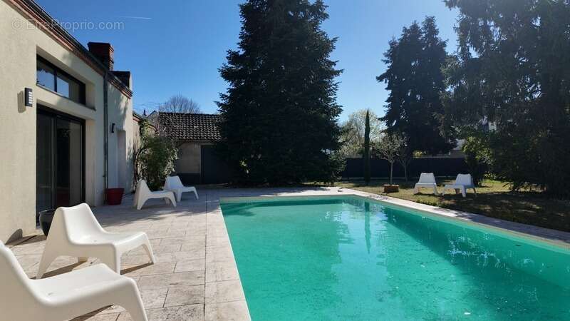 Maison de caractère avec jardin, piscine et patio au coeur d'Olivet - photo 2