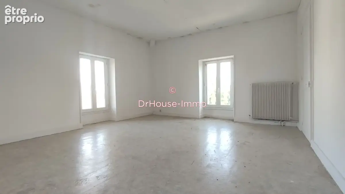 Maison 7 pièces 143 m² à vendre à Roumazieres-Loubert (16270) - photo 17