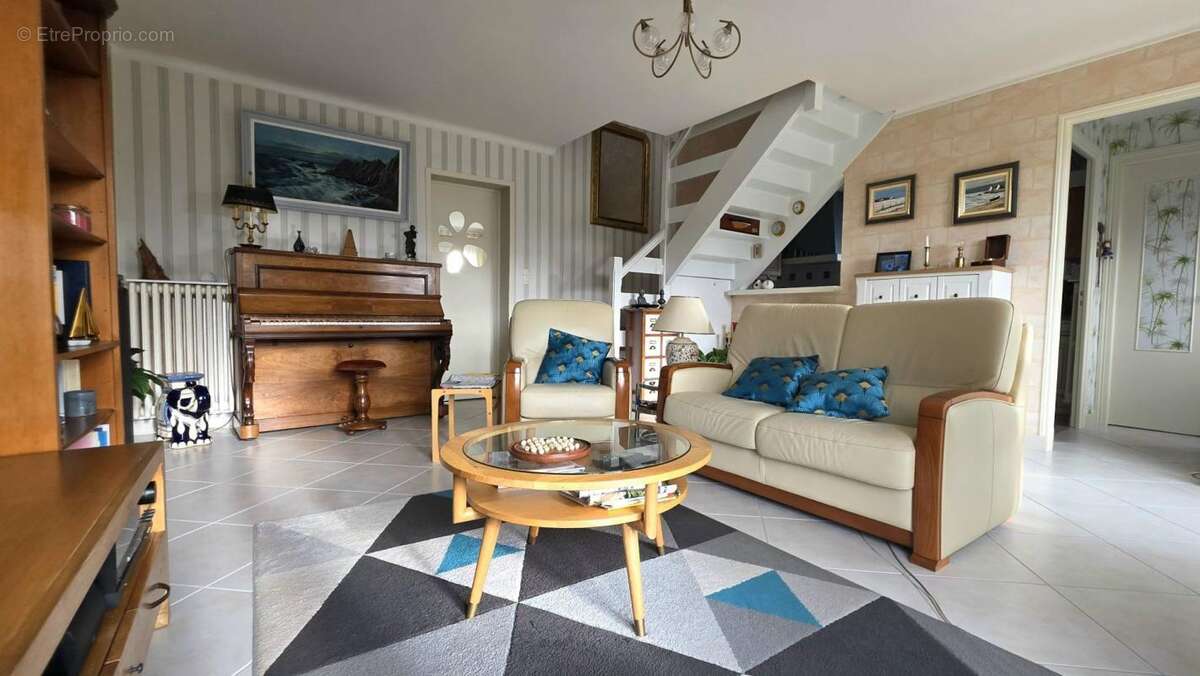 Maison à NOYALO