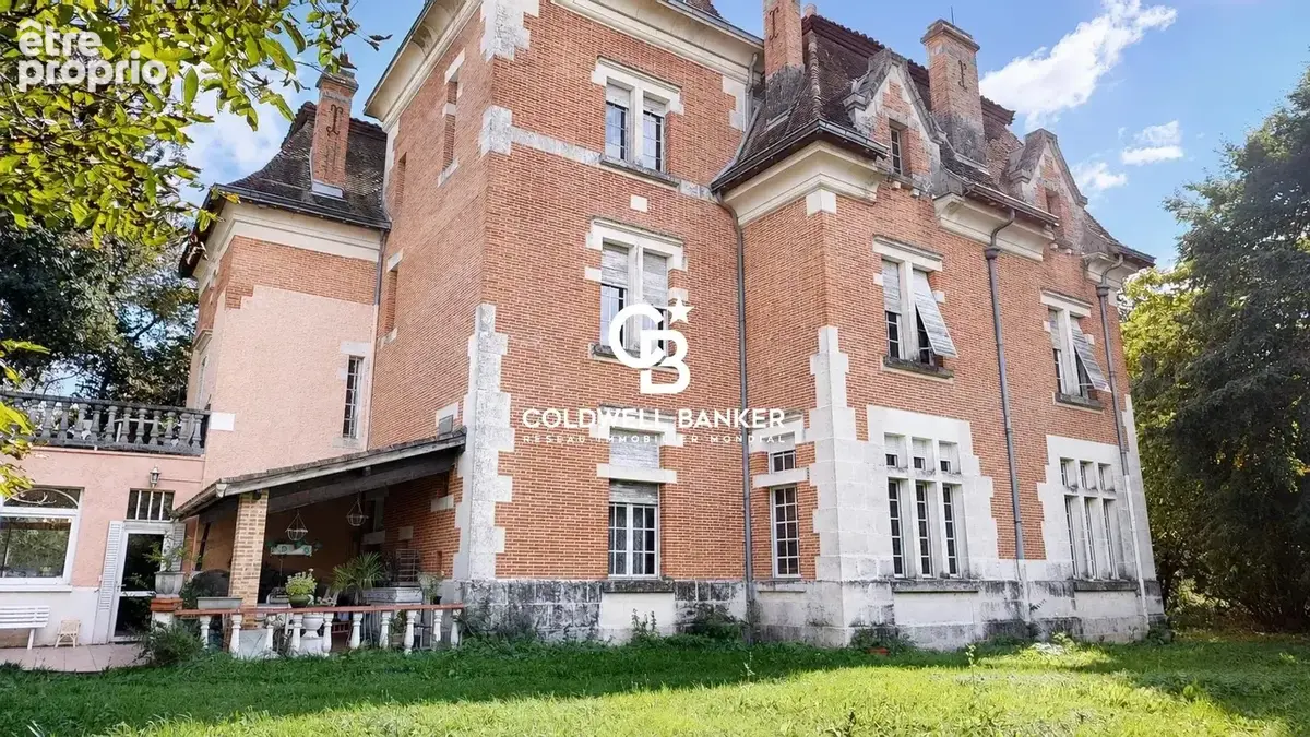 Château de caractère au cœur du quercy blanc - photo 9