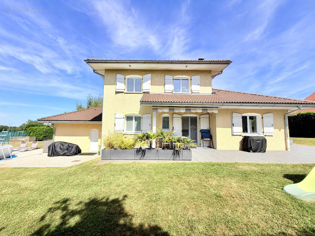 Maison (5) - Maison à VALLEIRY