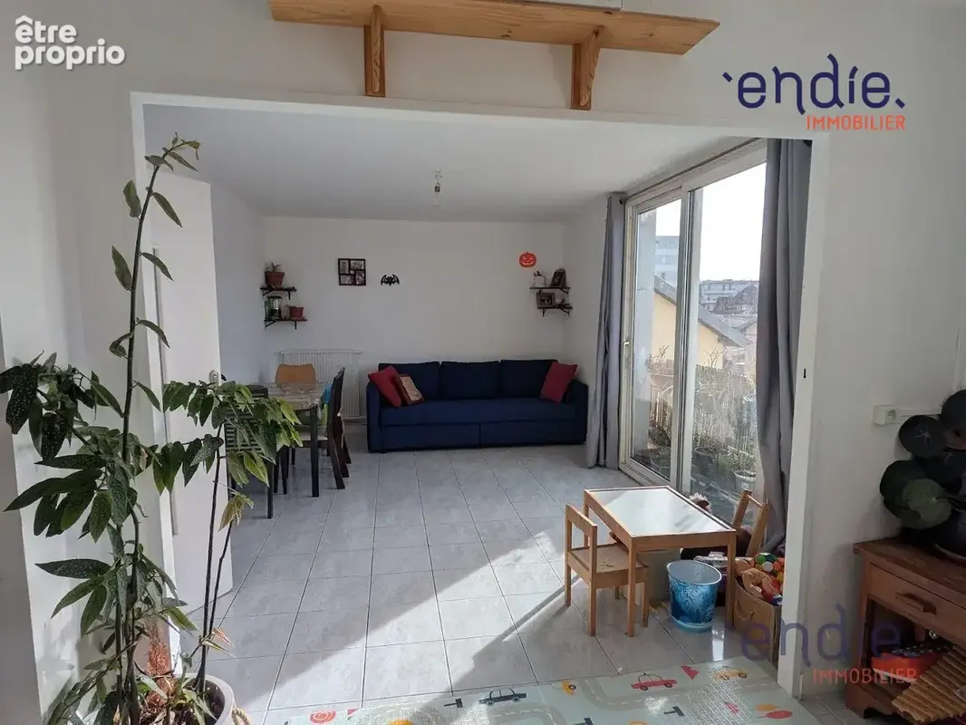Appartement 5 pièces 71 m² à vendre à Besancon (25000) - photo 2