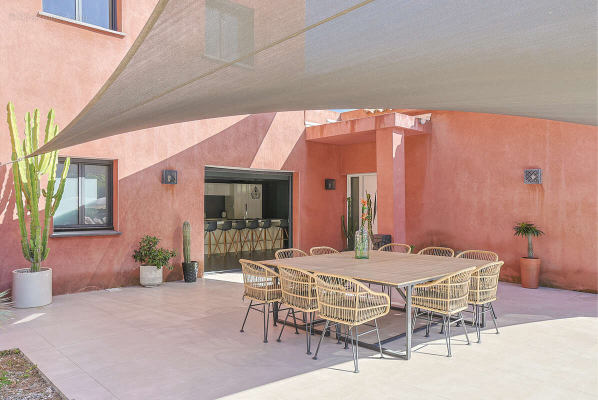 Maison à BELGENTIER