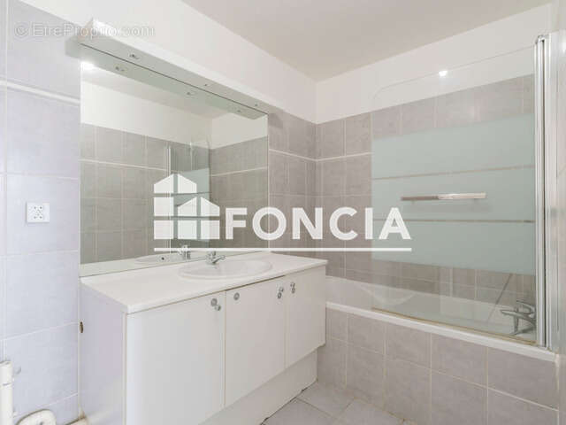 Appartement à MARSEILLE-14E
